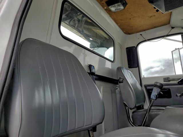 White Gmc Brigadier J9c042 Image 10