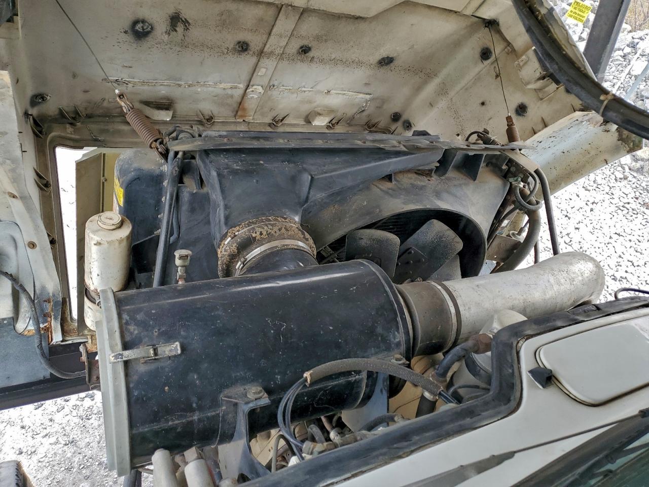 White Gmc Brigadier J9c042 Image 6