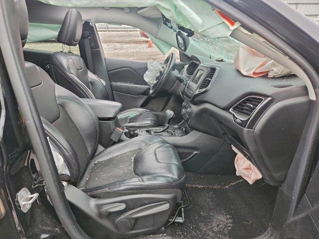 Jeep Grand Cherokee Latitude Plus Image 8