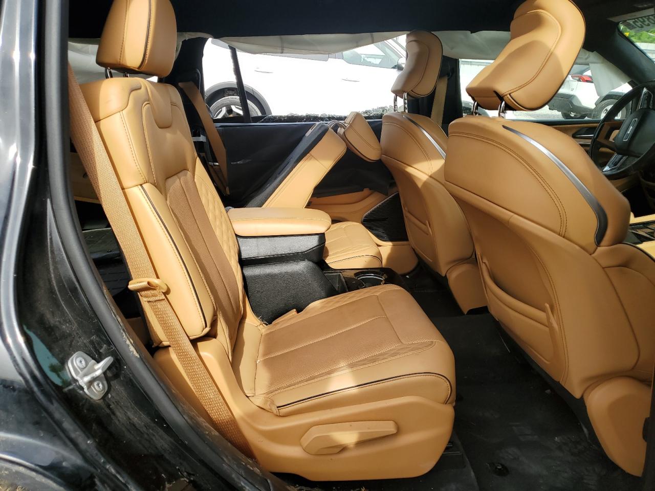 Jeep Grand Cherokee L Summit Image 3