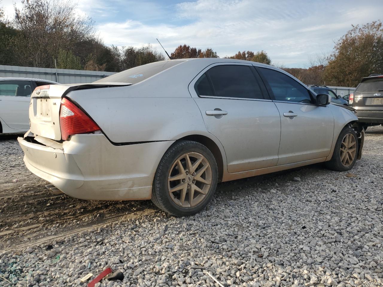 Ford Fusion Sel Image 5