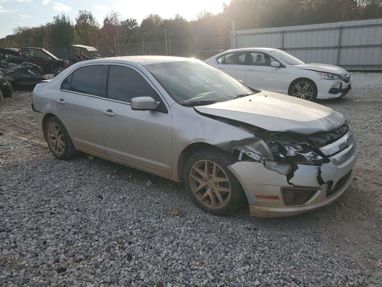 Ford Fusion Sel Image 4