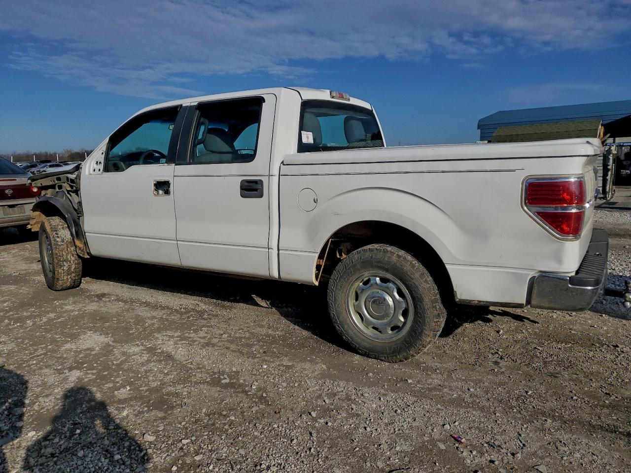 Ford F-150 Supercrew Image 6
