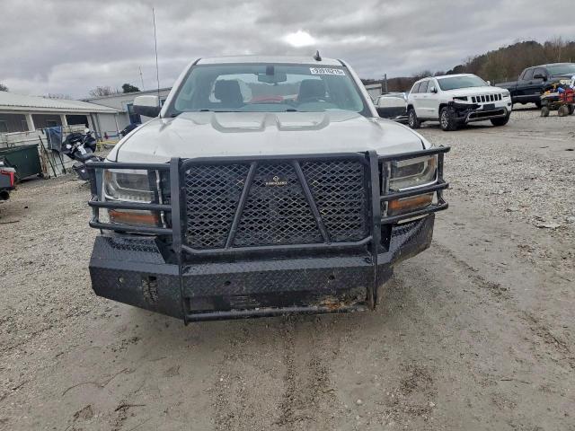 Chevrolet Silverado C1500 Lt Image 3