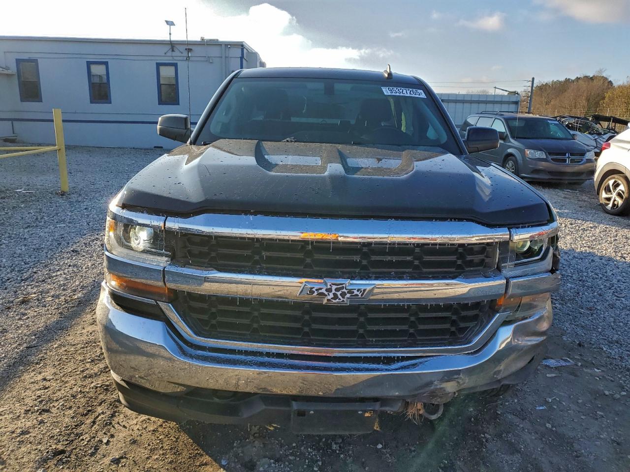 Chevrolet Silverado K1500 Lt Image 3