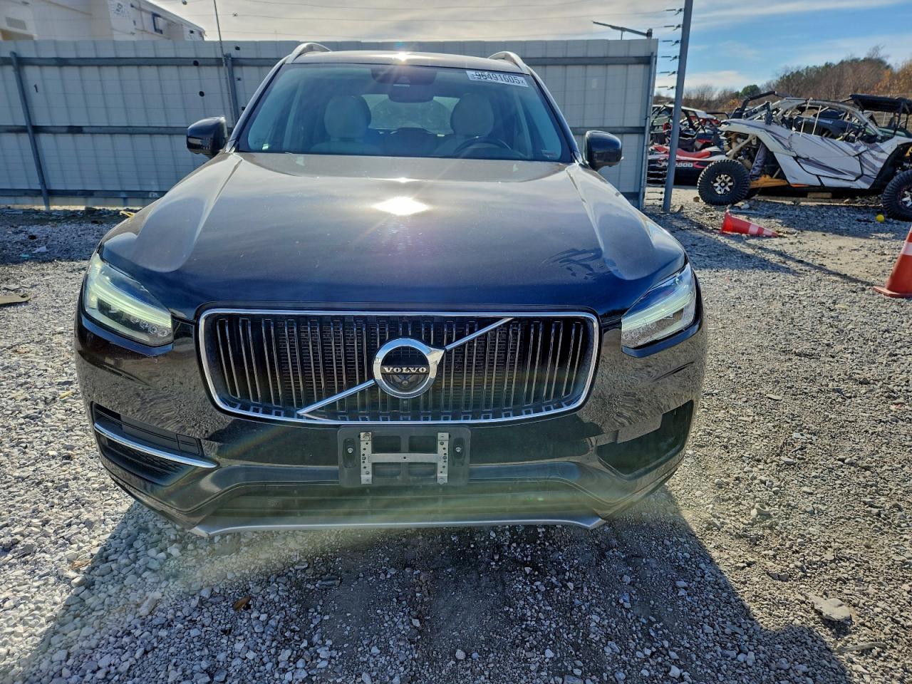 Volvo XC90 T5 Image 12