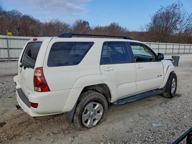 Toyota 4Runner Sr5 Image 13