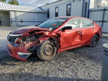  Salvage Nissan Altima