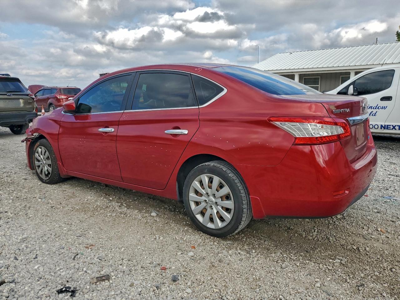 Nissan Sentra S Image 4