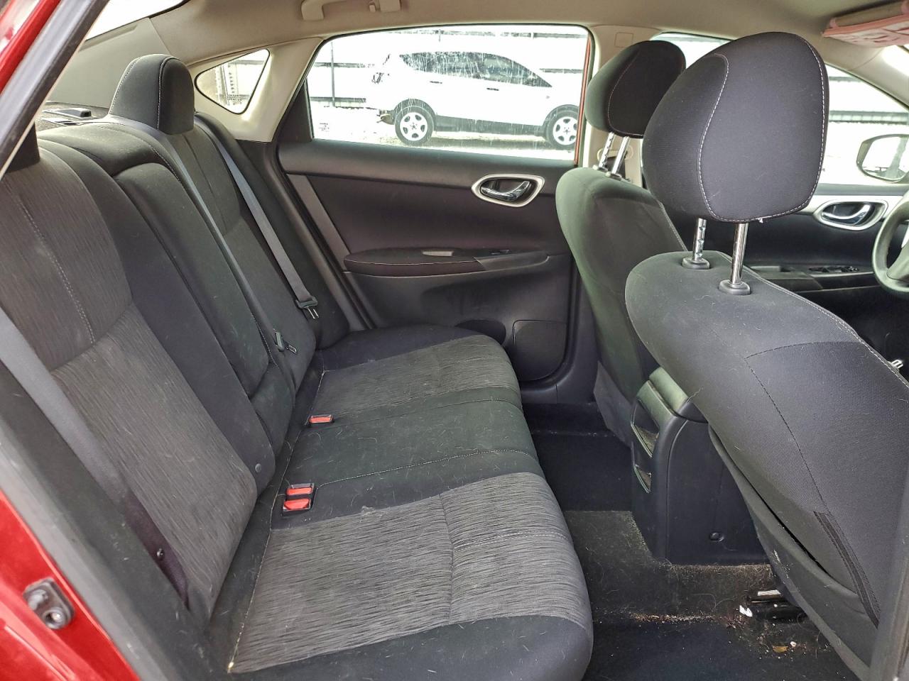 Nissan Sentra S Image 11