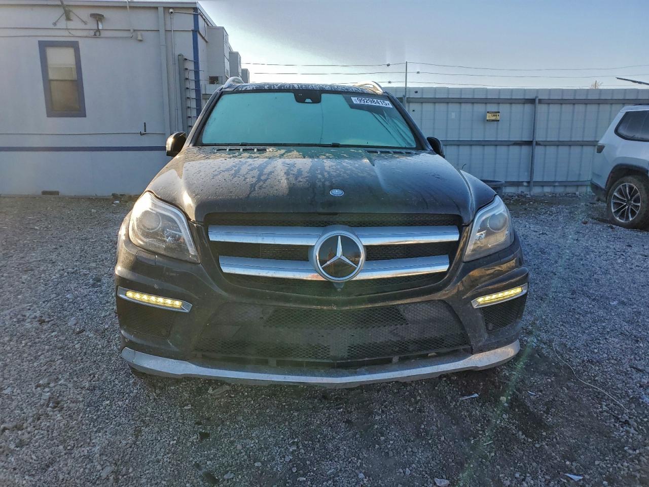 Mercedes-Benz G-Class 550 4matic Image 8