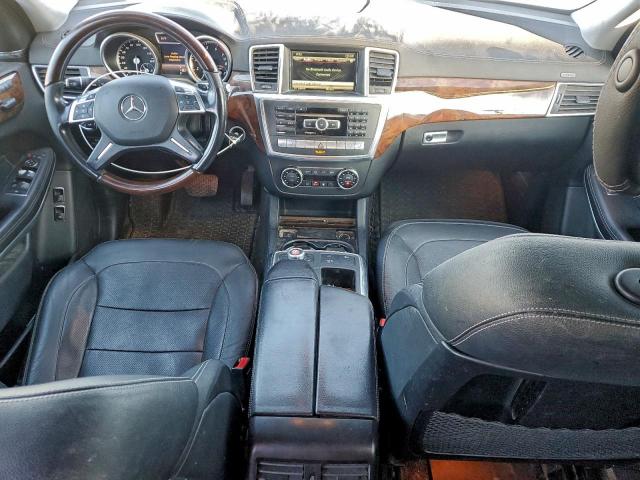 Mercedes-Benz G-Class 550 4matic Image 11