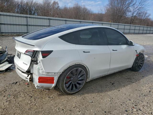 Tesla Model Y Image 6
