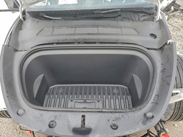 Tesla Model Y Image 8
