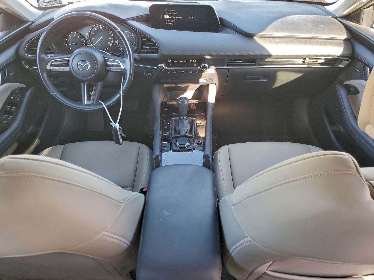 Mazda 3 Preferred Image 7