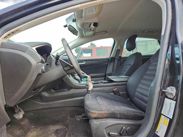 Ford Fusion Se Image 7