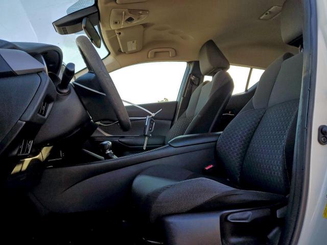 Toyota C-HR Xle Image 4