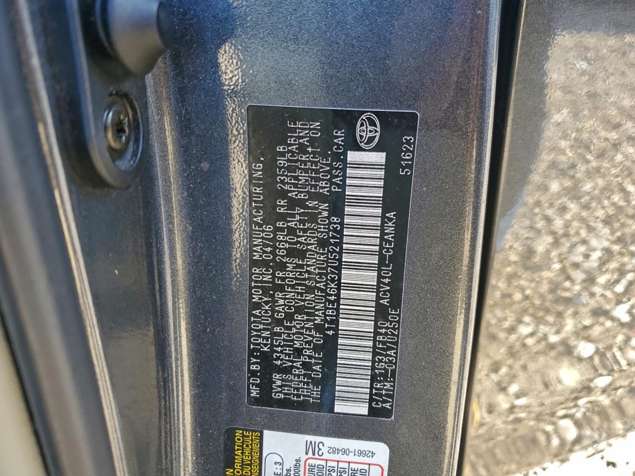 Toyota Camry Ce Image 12