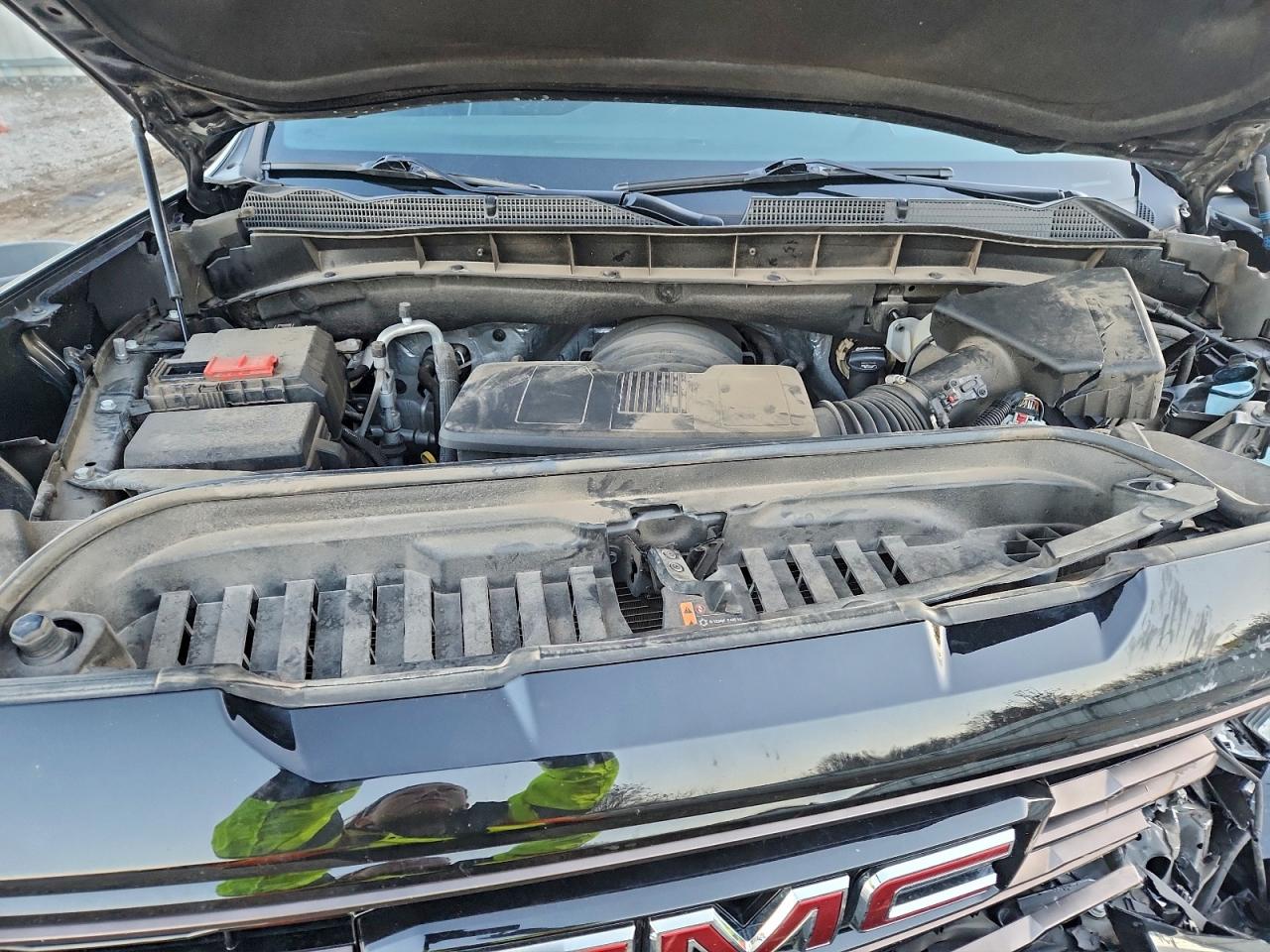 GMC Sierra K1500 At4x Image 9