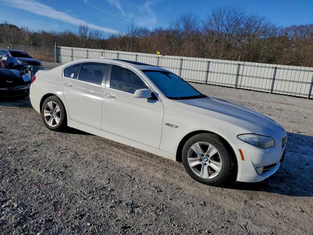 BMW 5 Series I Image 5