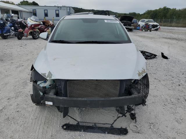 Hyundai ELANTRA Se Image 2