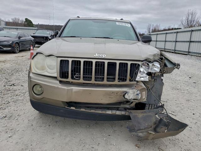 Jeep Grand Cherokee Laredo Image 8