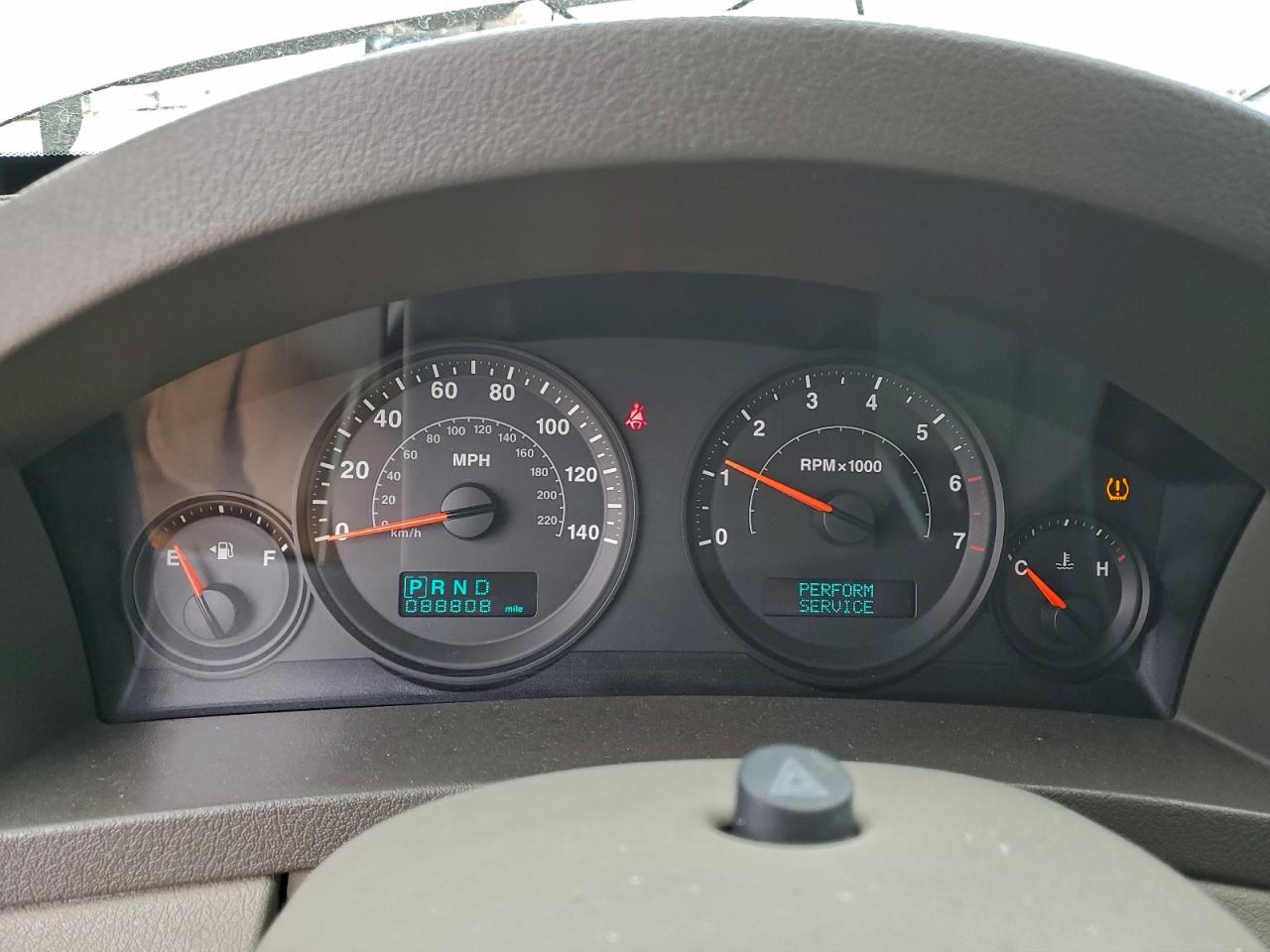 Jeep Grand Cherokee Laredo Image 10