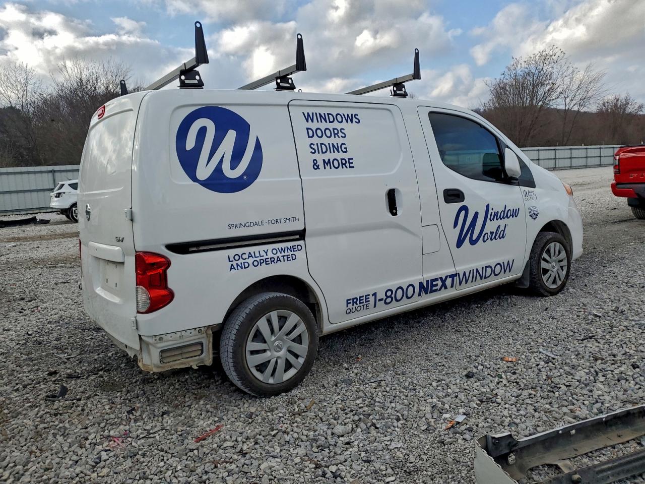 Nissan Nv 2.5s Image 6