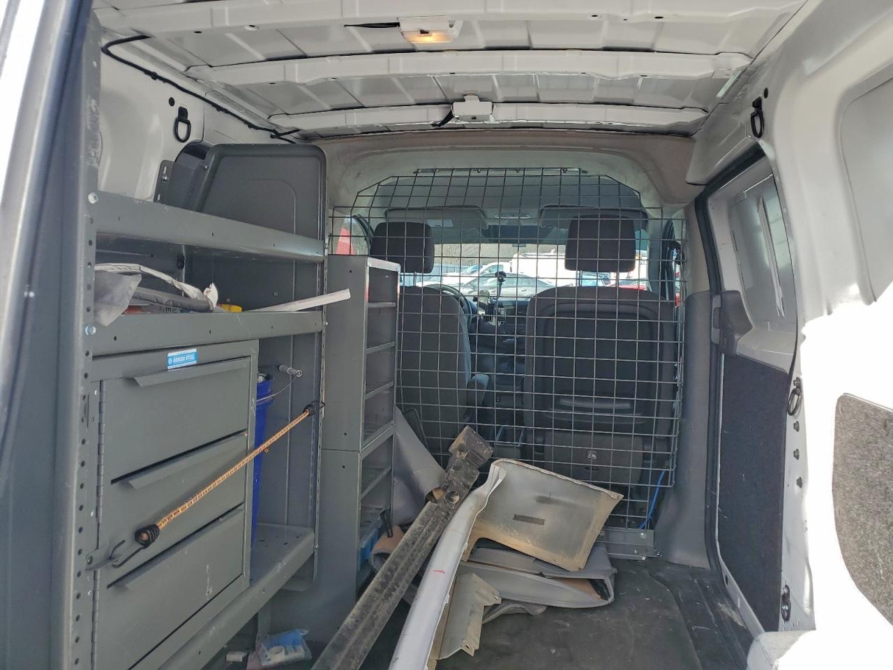 Nissan Nv 2.5s Image 7
