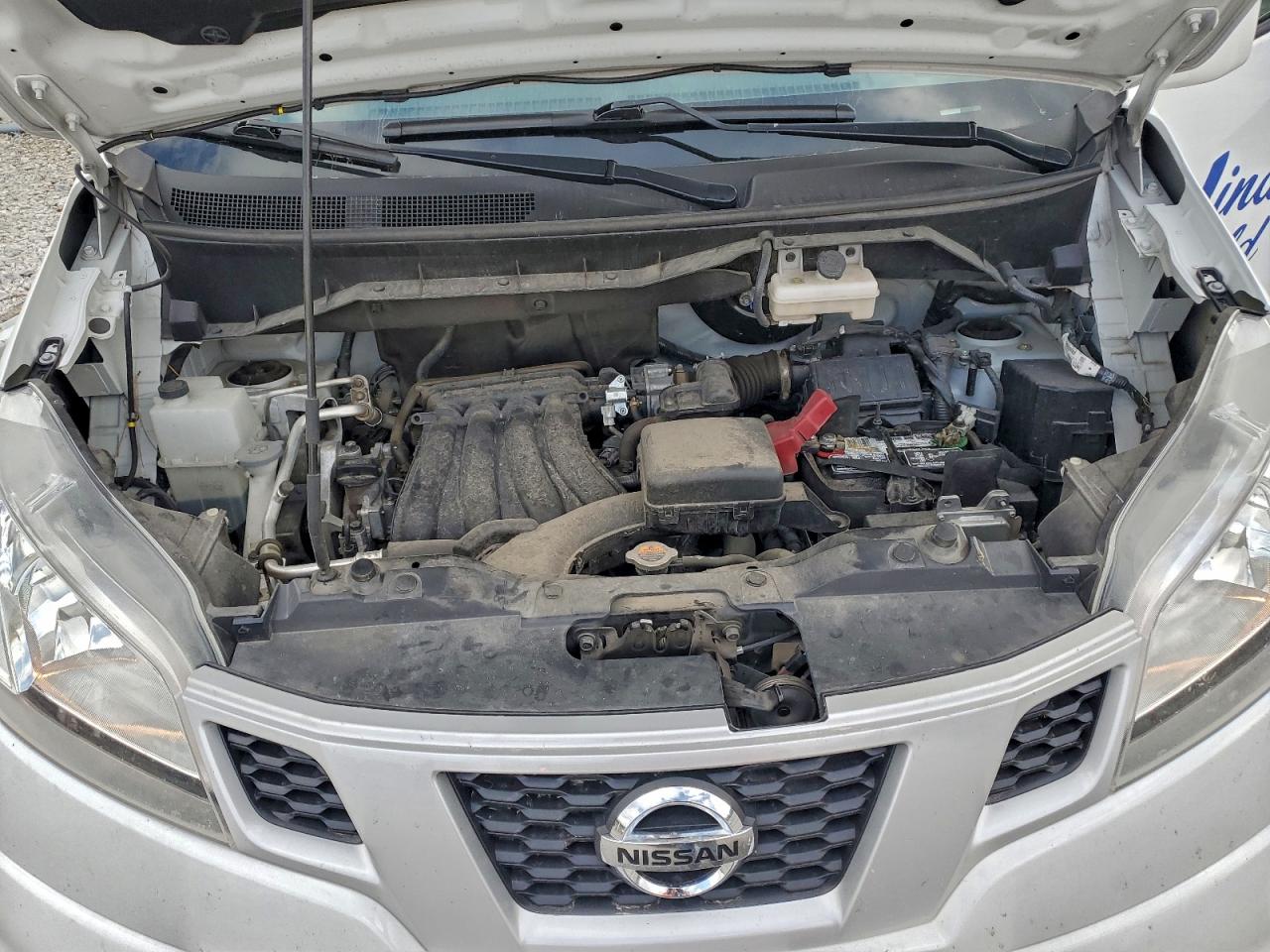 Nissan Nv 2.5s Image 8