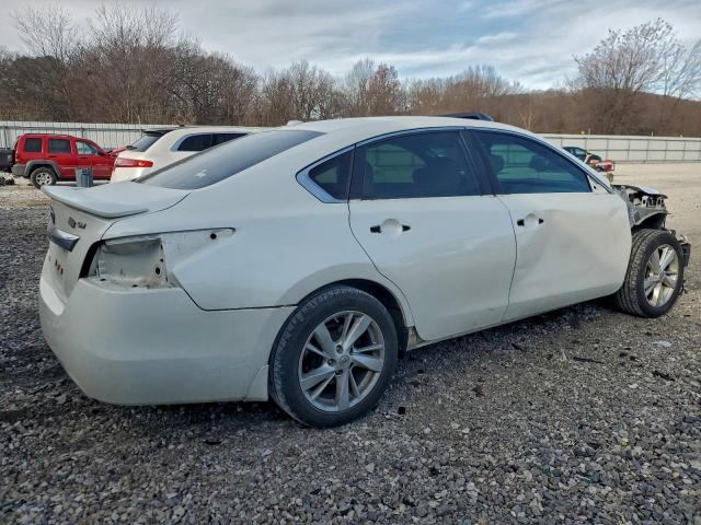 Nissan Altima 2.5 Image 3