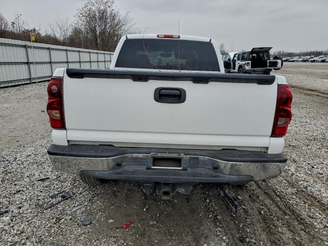 Chevrolet Silverado K1500 Image 4